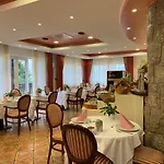 Boutique Grahor 4* 세자나